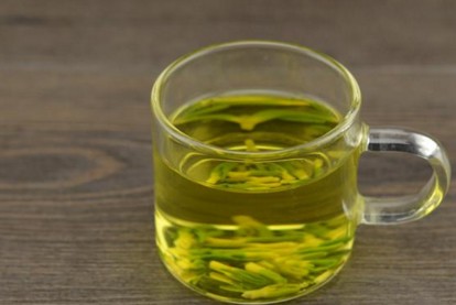 莲子心茶的功效与作用有哪些