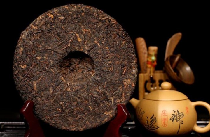 普洱生茶和熟茶能放在一起吗