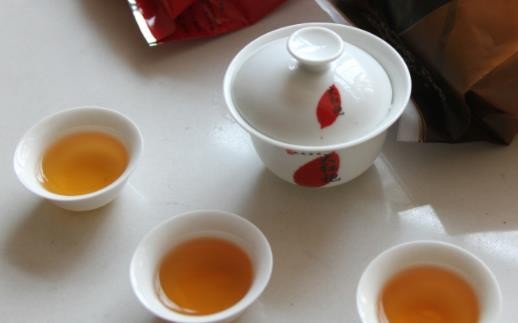 多少人误认为大红袍是红茶，都怪