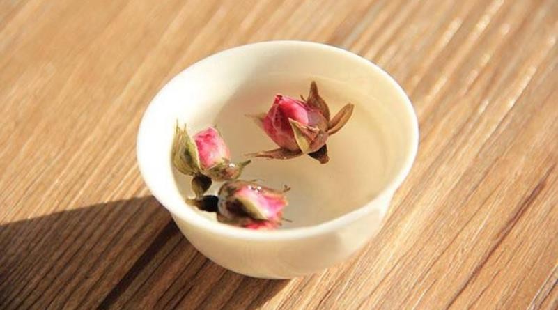 金边玫瑰花茶的功效与作用