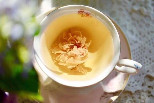 蒲公英根玫瑰花茶的功效与禁忌