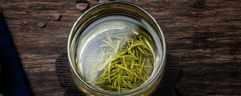 常喝绿茶的功效与作用，经常喝绿茶有什么功效