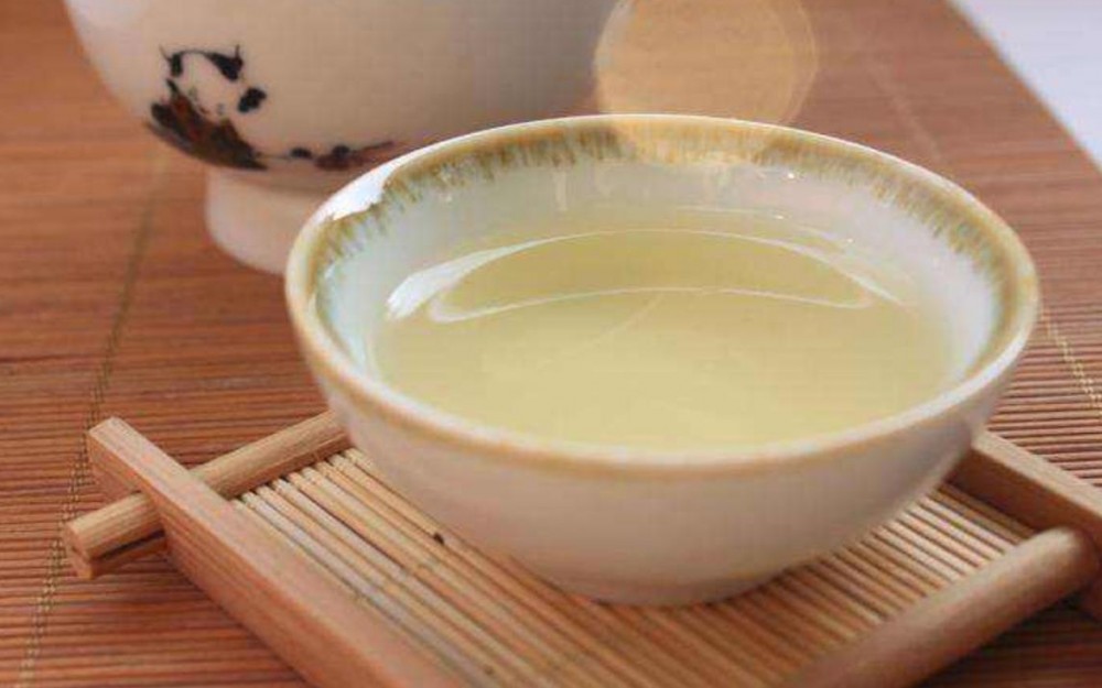 白牡丹茶的功效与禁忌