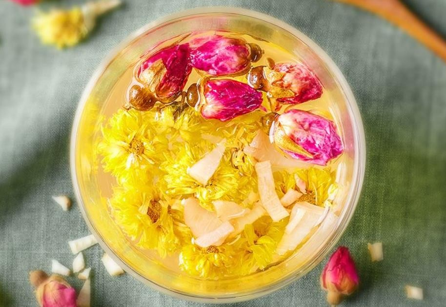 菊花加玫瑰泡茶的功效