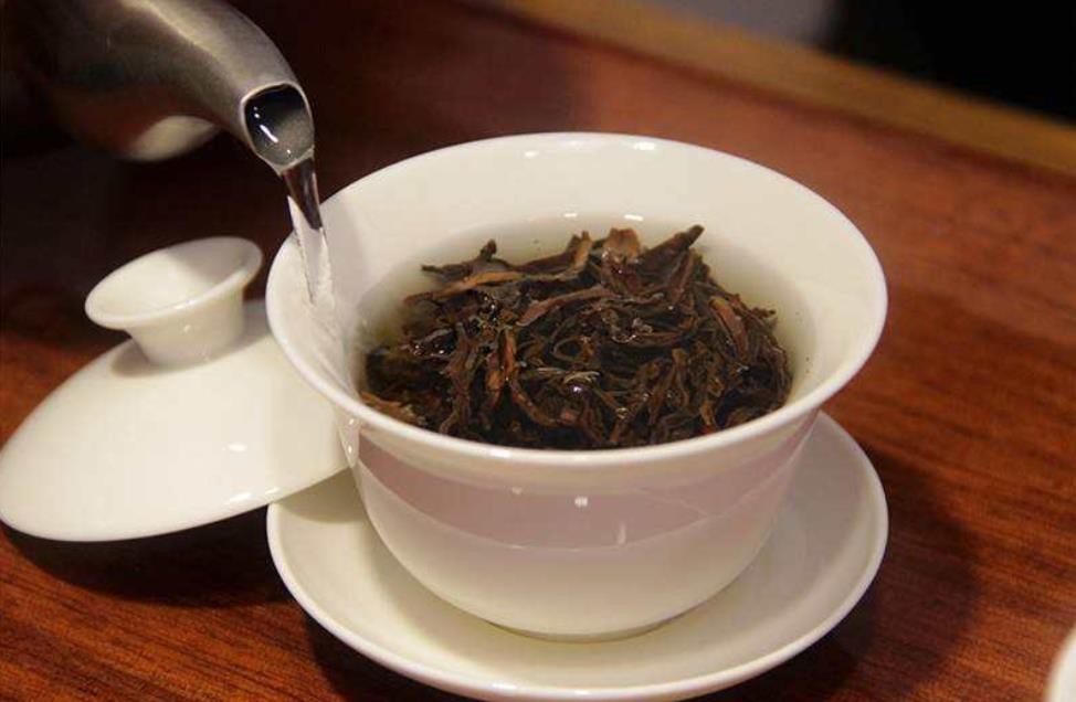 各种茶用多少度水泡