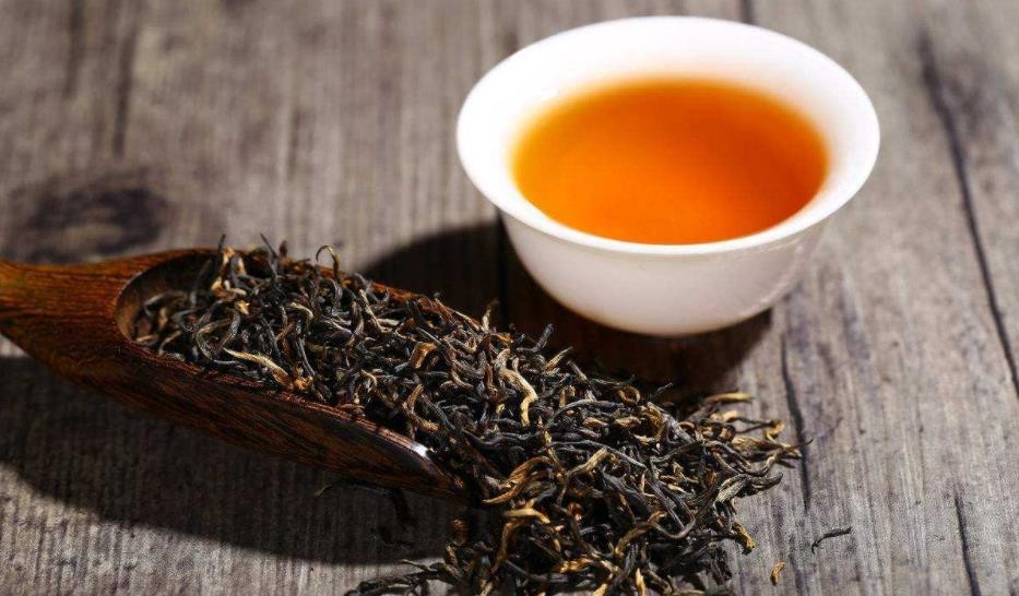 茶叶分绿茶红茶的依据