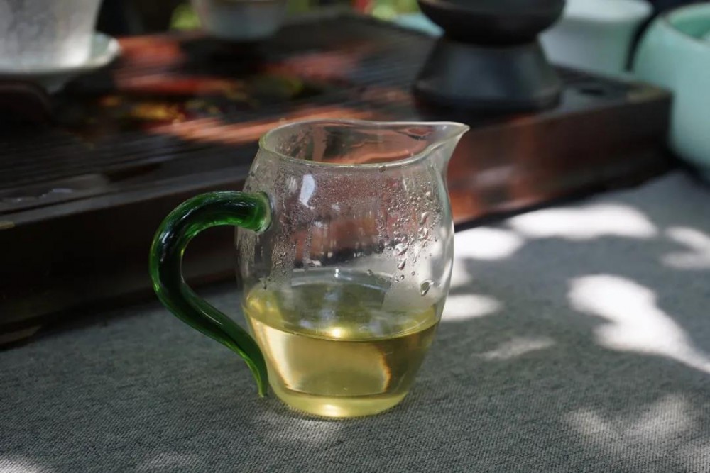 2021年云南普洱茶春茶价格一览：冰岛、老班章 云南76个山头春茶价格发布