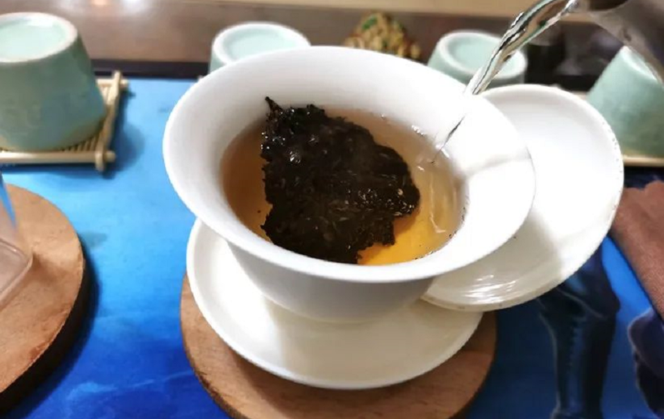 熟普洱茶的正确喝法及冲泡技巧